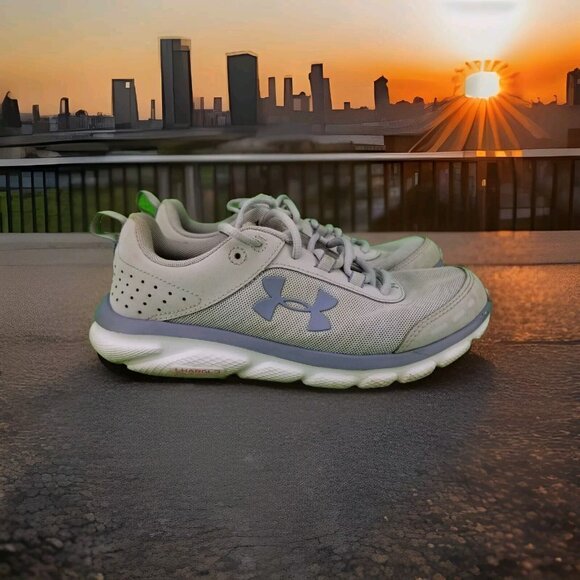 Under Armour Shoes - ✅Under Armour Charged Assert Womens 7.5 Grey Athletic Running Shoes/Sneakers
